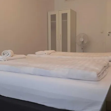 Aparthotel City Center Stays *